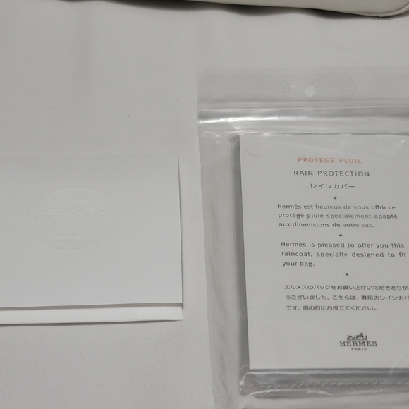 Brand new Hermès White Lindy 26 - Picture 4 of 16